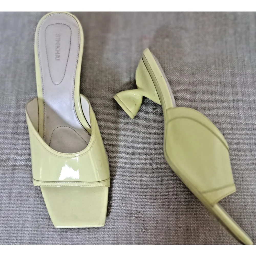 Simkhai sandals size